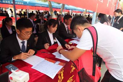 https://mmbiz.qpic.cn/mmbiz_jpg/XI4Xe5tZyTs2oEw9EaCicic4QBNpRngtVxboGZosVZWaoqvFMFsv0B5Hd59kuCUFAS7xMFgqfLbaWbFpjshzeiaVA/0?wx_fmt=jpeg